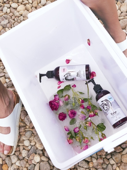 Róża i Kadzidłowiec Naturalny Żel pod Prysznic, Yope, 400ml