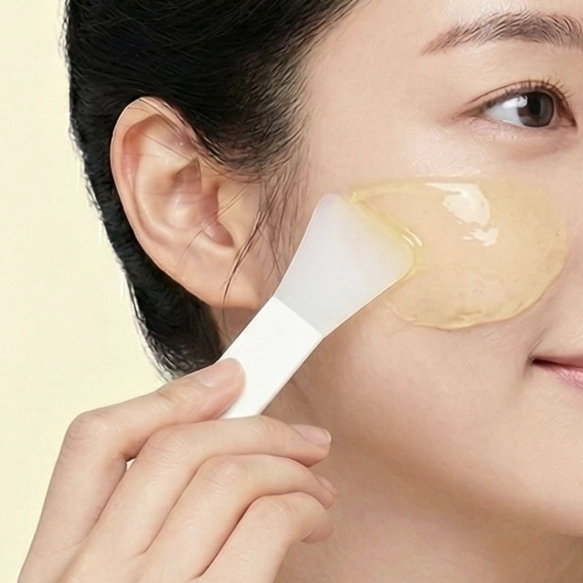 DUMIDANG Turmeric Vitamin C Glow Toning Maska do twarzy rozświetlająco-tonizująca peel-off 60 g