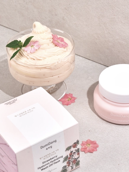 DUMIDANG Strawberry Hyaluron Hydrating Zmywalna maska do twarzy nawilżająco-rozświetlająca wash-off 140 g