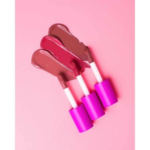 LAMEL Posh Matt Płynna pomadka nr 404 Blush Pink