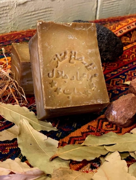 mydlo-z-aleppo-25-oleju-laurowego-200g.jpg
