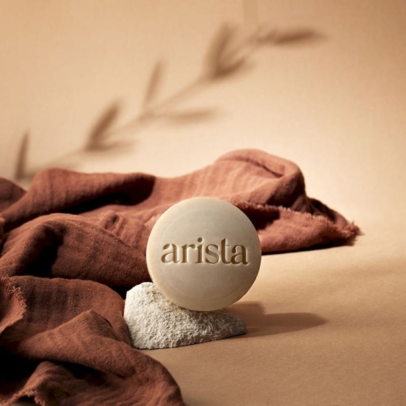 4ajurwedyjski-szampon-w-kostce-do-wlosow-kreconych-80g-arista-ayurveda.jpeg
