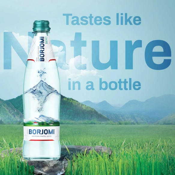 BorjomiGlassBottleLifstyleImageWOActorsV1.0_2048x.webp