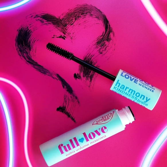 mascara-full-love-2.webp