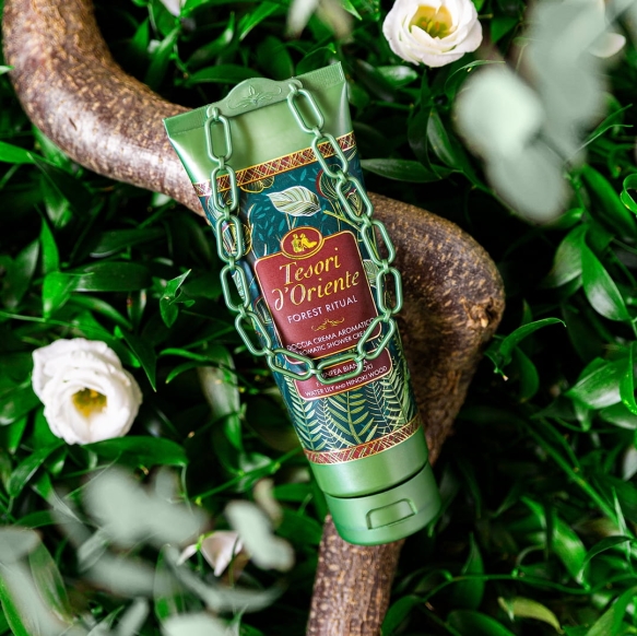 Tesori-d-Oriente-Zel-pod-prysznic-FOREST-RITUAL-250-ml-Przeznaczenie-kapiel-i-prysznic.jpeg