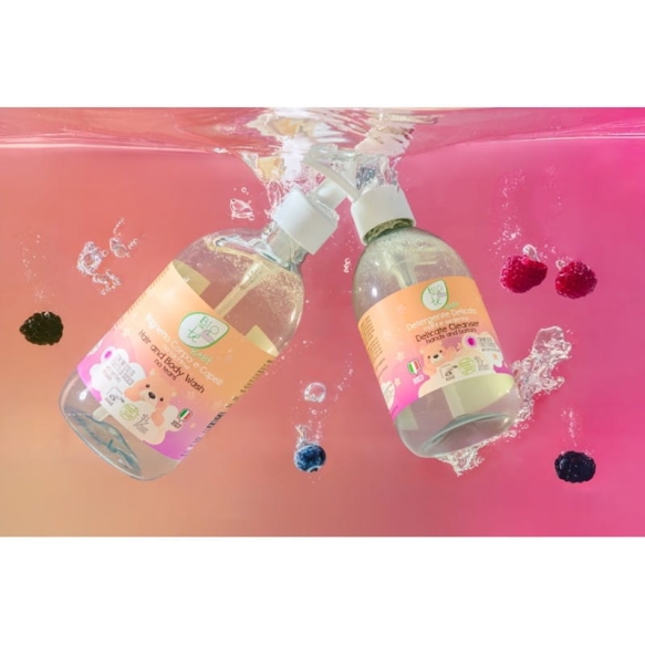delikatny-plyn-do-mycia-twarzy-rak-i-higieny-intymnej-dla-dzieci-i-niemowlat-300ml-pierpaoli-bioconte-baby (1).jpg