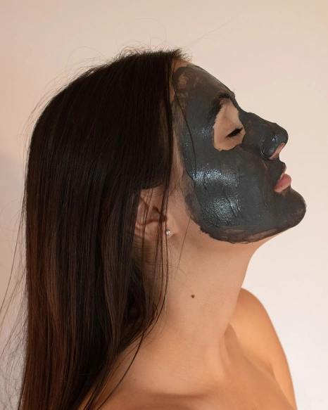 C-MAS01NJ_masque_charbon_7_3000x.webp