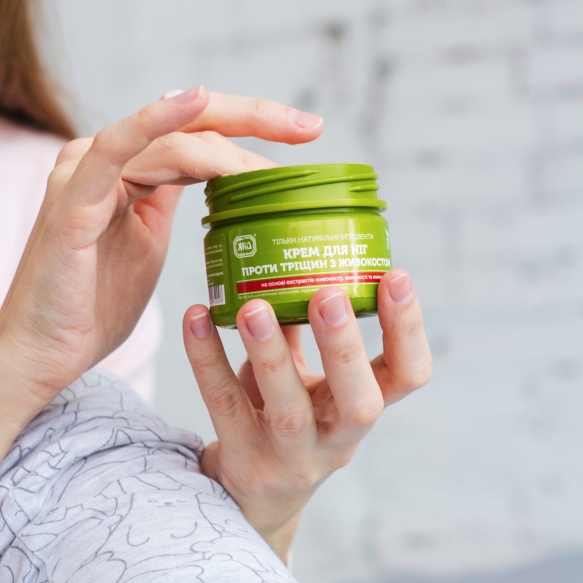 Krem do Stóp Przeciw Pęknięciom z Żywokostem, 100% Naturalny