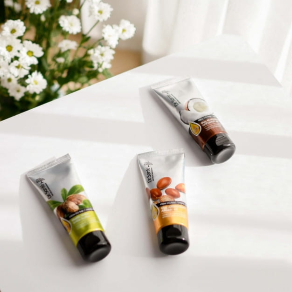 Deep Hydration Hand Cream with Coconut Butter, Dr.Sante, 75 ml