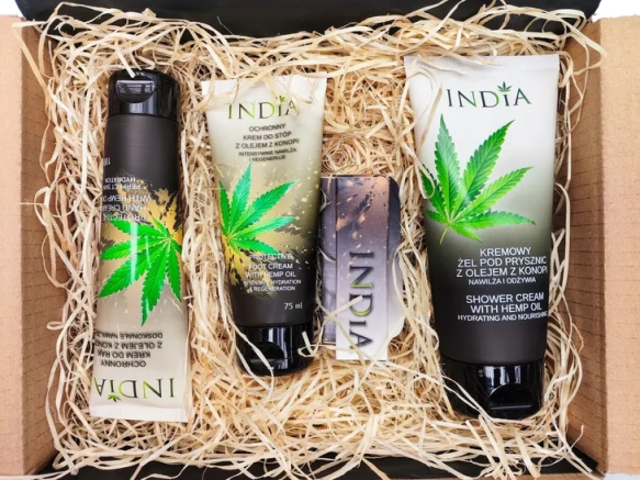 India Cosmetics Zestaw Kosmetyków Konopnych