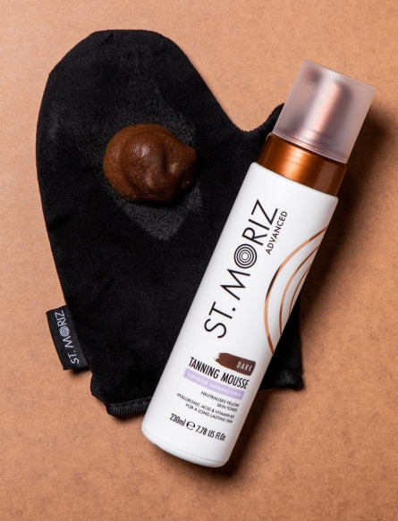 Zaawansowany mus do opalania z rezultatem korekty koloru Dark, St.Moriz Advanced Pro Colour Correcting Mousse, 200 ml