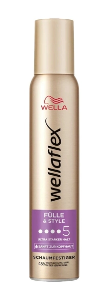 WELLAFLEX Pianka nadająca objętość i styl Ultramocne utrwalenie 200 ml
